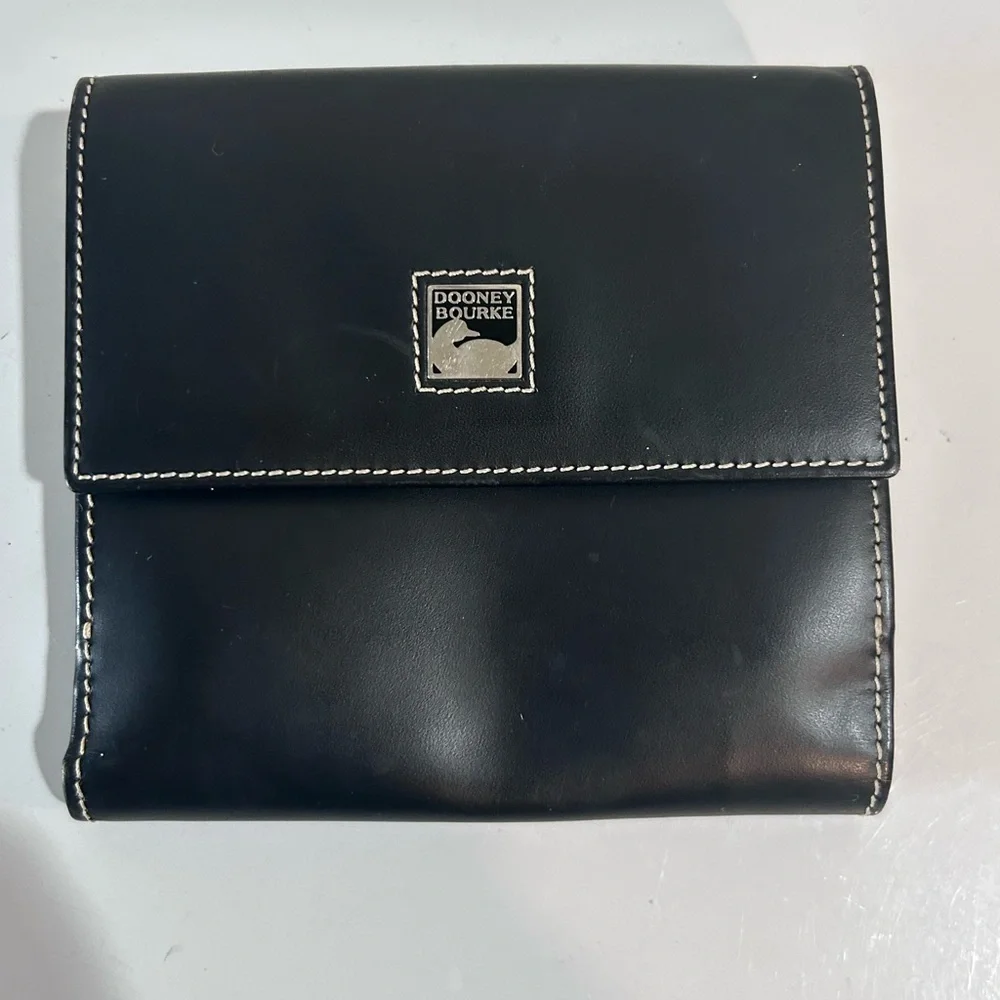 Dooney & Bourke Black Leather Wallet Clutch Made in Italy Duck Logo